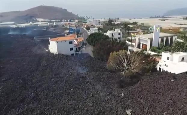 Algunas casas cerca del cono tienen grietas que amenazan su habitabilidad